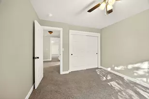 4102 Hidden Valley Ct, Medford, OR 97504 - Photo 47