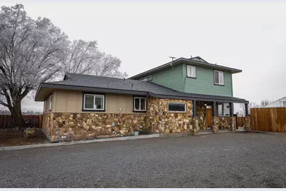 26695 Horsell Road, Bend, OR 97701 - Photo 3