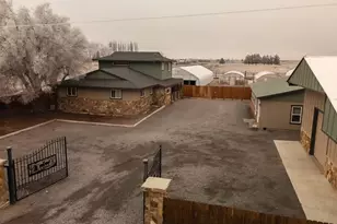 26695 Horsell Rd, Bend, OR 97701 - Photo 1