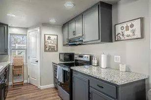 26960 Hwy 62, Trail, OR 97541 - Photo 11
