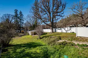 26960 Hwy 62, Trail, OR 97541 - Photo 33