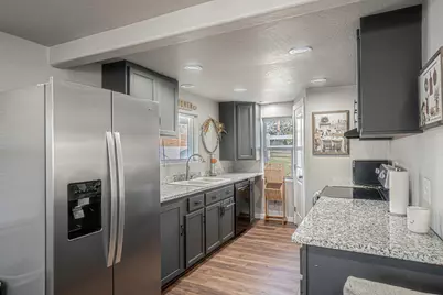 26960 Highway 62, Trail, OR 97541 - Photo 9