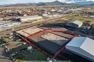 1917 Bobcat Way, White City, OR 97503 - Photo 1