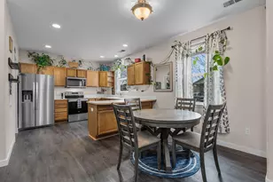 1350 NE 3rd St, Redmond, OR 97756 - Photo 5