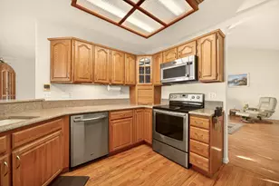 4661 Torrey Pines Dr, Medford, OR 97504 - Photo 15