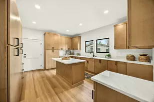 218 Alicia Ave, Ashland, OR 97520 - Photo 25