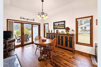 60716 Willow Creek Loop, Bend, OR 97702 - Photo 19