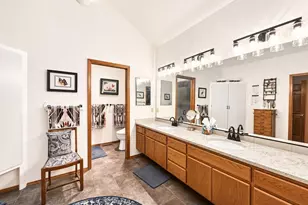 60716 Willow Creek Loop, Bend, OR 97702 - Photo 27