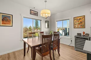 672 Nobility Dr, Medford, OR 97501 - Photo 13