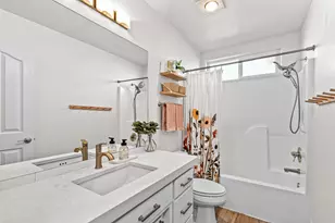 981 Garden Springs Cir, Medford, OR 97504 - Photo 27