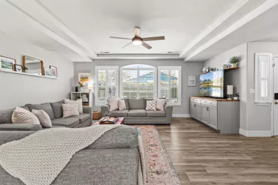 981 Garden Springs Circle, Medford, OR 97504 - Photo 7