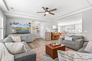 981 Garden Springs Cir, Medford, OR 97504 - Photo 5