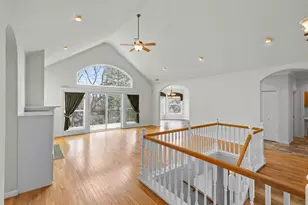 610 Sutton Pl, Ashland, OR 97520 - Photo 11