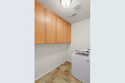 610 Sutton Place, Ashland, OR 97520 - Photo 25