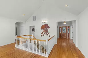 610 Sutton Pl, Ashland, OR 97520 - Photo 13