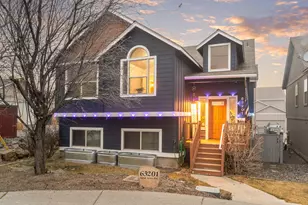 63201 NE Boyd Acres Rd, Bend, OR 97701 - Photo 1