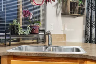 63201 NE Boyd Acres Rd, Bend, OR 97701 - Photo 11