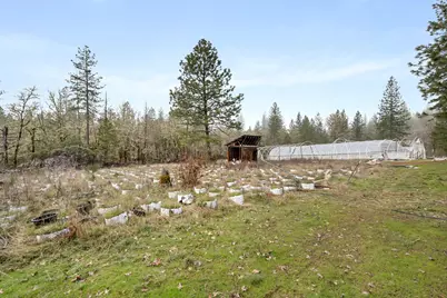 5675 Caves Highway, Cave Junction, OR 97523 - Photo 19
