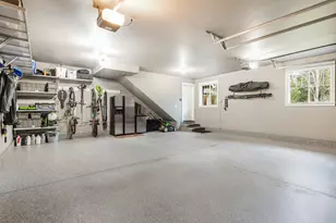 693 E Tyler Ave, Sisters, OR 97759 - Photo 35