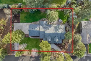 693 E Tyler Ave, Sisters, OR 97759 - Photo 43