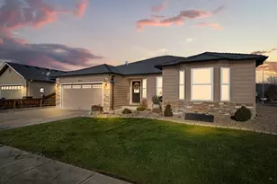 3267 Ford Dr, Medford, OR 97504 - Photo 1