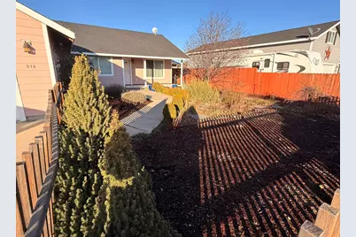 514 Scenic Loop, Culver, OR 97734 - Photo 3