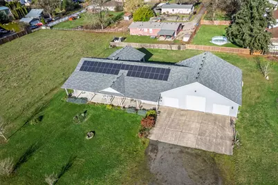 1273 SE 4th Avenue, Mill City, OR 97360 - Photo 11