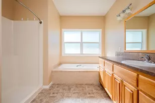 1273 SE 4th Ave, Mill City, OR 97360 - Photo 41