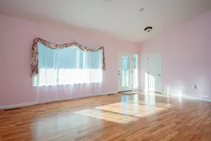 1273 SE 4th Ave, Mill City, OR 97360 - Photo 17