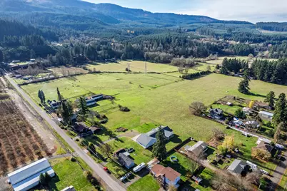 1273 SE 4th Avenue, Mill City, OR 97360 - Photo 53