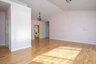 1273 SE 4th Ave, Mill City, OR 97360 - Photo 15