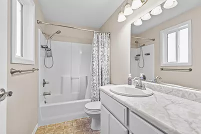 185 E Nevada Street, Ashland, OR 97520 - Photo 17