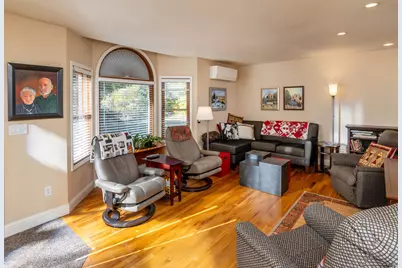 1627 SE Lynn Boulevard, Prineville, OR 97754 - Photo 11