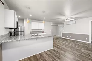 7829 Jacqueline Way, White City, OR 97503 - Photo 13