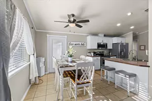 1242 Hawk Dr, Central Point, OR 97502 - Photo 15