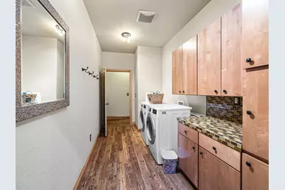 820 Quail Park Circle, Klamath Falls, OR 97601 - Photo 29