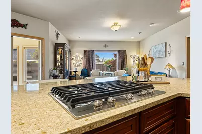 820 Quail Park Circle, Klamath Falls, OR 97601 - Photo 11