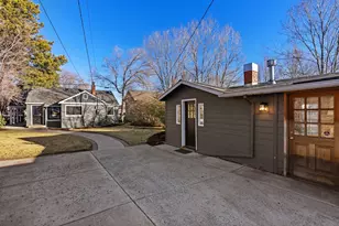 15 NW Franklin Ave, Bend, OR 97703 - Photo 3