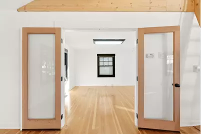 15 NW Franklin Avenue, Bend, OR 97703 - Photo 13