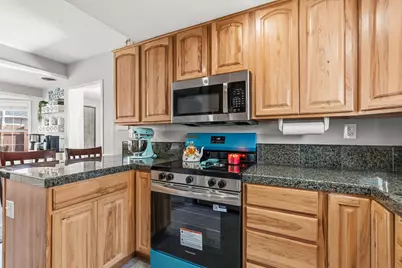 719 SW I Street, Grants Pass, OR 97526 - Photo 9