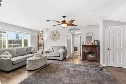 719 SW I Street, Grants Pass, OR 97526 - Photo 5