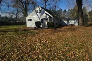 2678 Sand Creek Rd, Grants Pass, OR 97527 - Photo 3