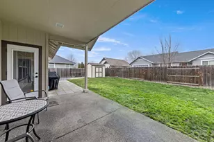 2084 SW Frd St, Grants Pass, OR 97526 - Photo 33