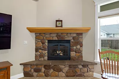 2084 SW Ford Street, Grants Pass, OR 97526 - Photo 7