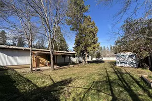 511 Park Dr, Shady Cove, OR 97539 - Photo 23