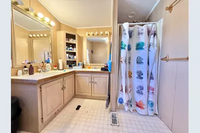 14107 Ravenwood Drive, Klamath Falls, OR 97601 - Photo 9