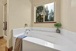 56058 Snow Goose Rd, Bend, OR 97707 - Photo 17