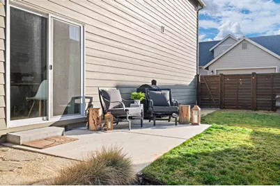 20539 SE Cameron Avenue, Bend, OR 97702 - Photo 29