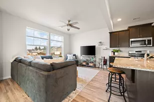 20539 SE Cameron Ave, Bend, OR 97702 - Photo 7