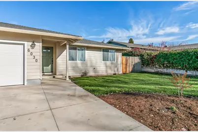 6030 Rock Way, Central Point, OR 97502 - Photo 3